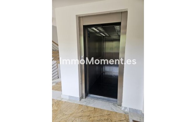 Bestaande woning - Appartement - Binnenland  - Alhaurín de la Torre
