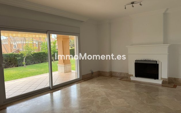 Revente - Maison mitoyenne - Marbella - Marbella Centro