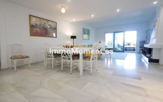 Wiederverkauf - Wohnung - Marbella - Puerto de Cabopino