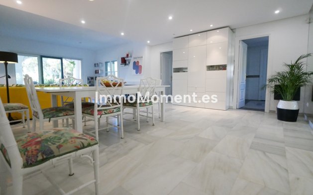 Wiederverkauf - Wohnung - Marbella - Puerto de Cabopino
