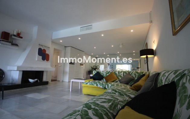Wiederverkauf - Wohnung - Marbella - Puerto de Cabopino