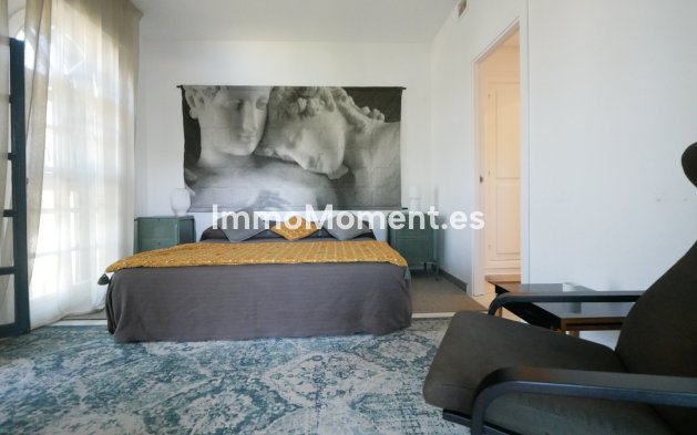 Wiederverkauf - Wohnung - Marbella - Puerto de Cabopino