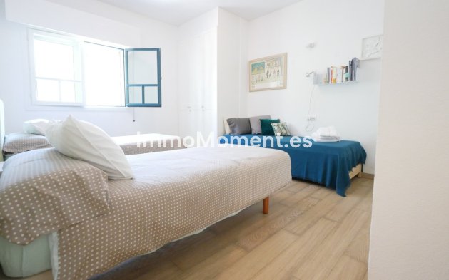 Wiederverkauf - Wohnung - Marbella - Puerto de Cabopino