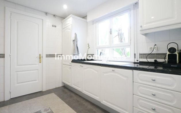 Wiederverkauf - Wohnung - Marbella - Puerto de Cabopino