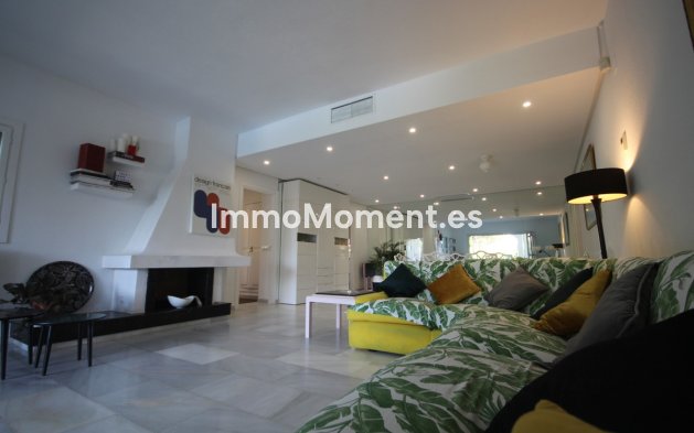 Wiederverkauf - Wohnung - Marbella - Puerto de Cabopino