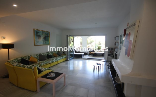 Wiederverkauf - Wohnung - Marbella - Puerto de Cabopino