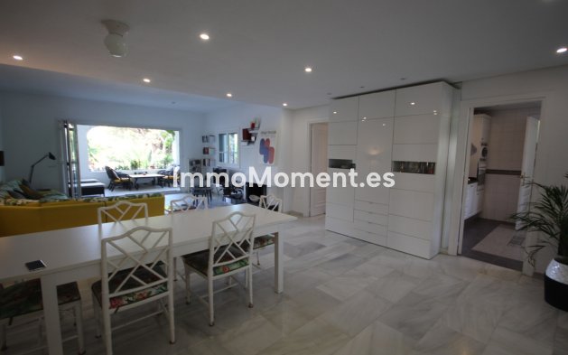 Wiederverkauf - Wohnung - Marbella - Puerto de Cabopino