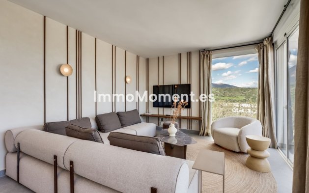 Reventa - Villa independiente - Estepona  - Estepona Centro