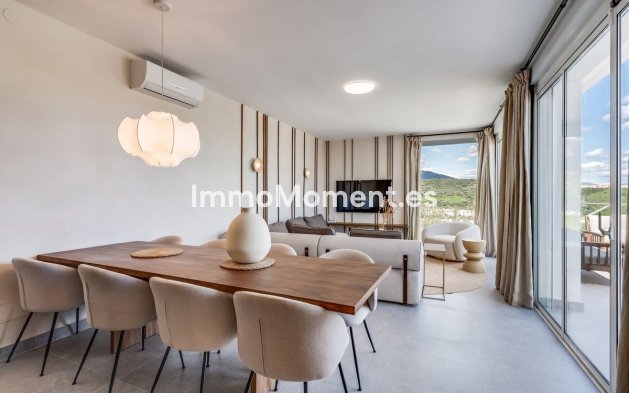 Reventa - Villa independiente - Estepona  - Estepona Centro