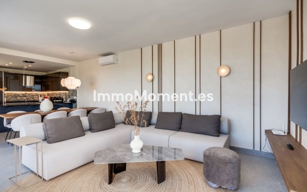 Reventa - Villa independiente - Estepona  - Estepona Centro