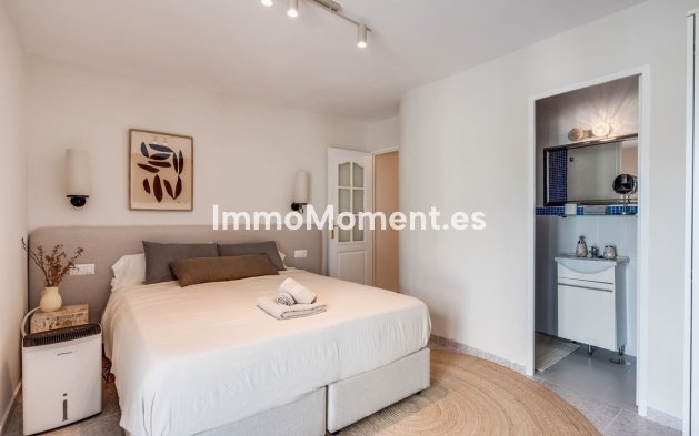 Reventa - Villa independiente - Estepona  - Estepona Centro