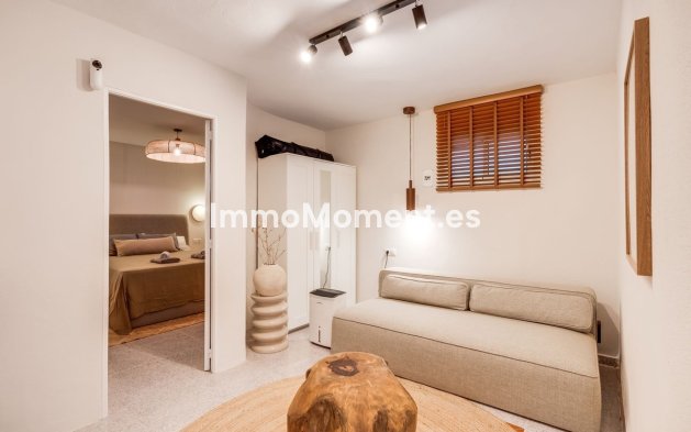 Reventa - Villa independiente - Estepona  - Estepona Centro