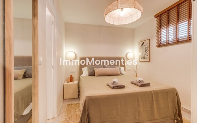 Reventa - Villa independiente - Estepona  - Estepona Centro