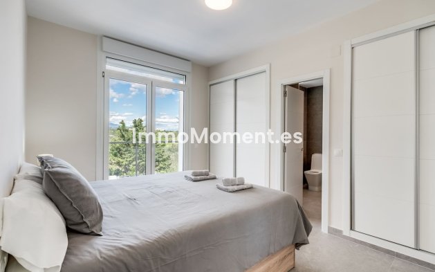 Reventa - Villa independiente - Estepona  - Estepona Centro