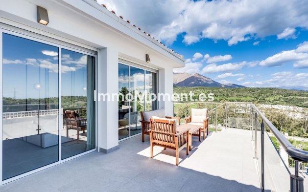 Reventa - Villa independiente - Estepona  - Estepona Centro