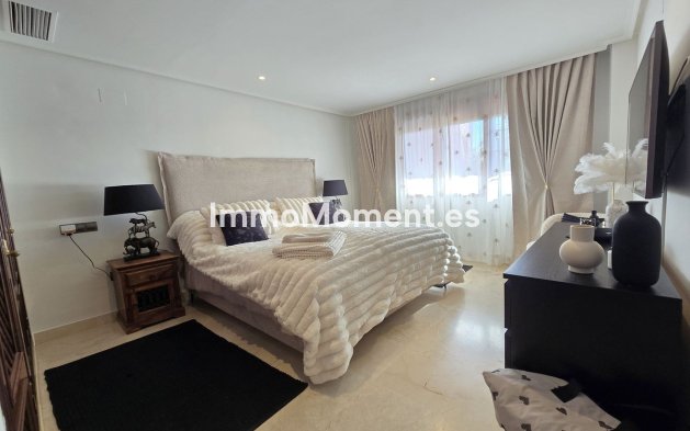 Resale - Apartment - Marbella - La Mairena