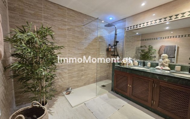 Resale - Apartment - Marbella - La Mairena