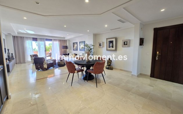 Resale - Apartment - Marbella - La Mairena