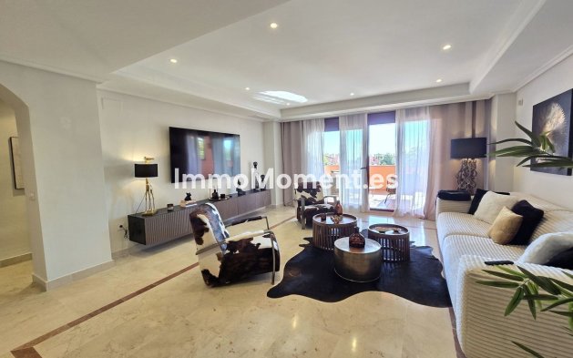 Resale - Apartment - Marbella - La Mairena