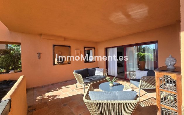 Resale - Apartment - Marbella - La Mairena