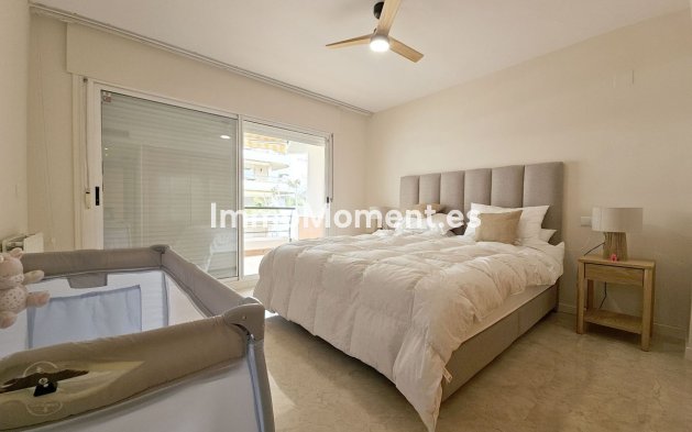 Resale - Apartment - Marbella - Guadalmina Alta