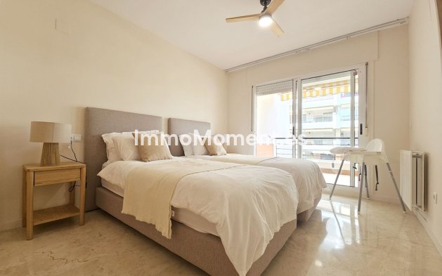 Resale - Apartment - Marbella - Guadalmina Alta