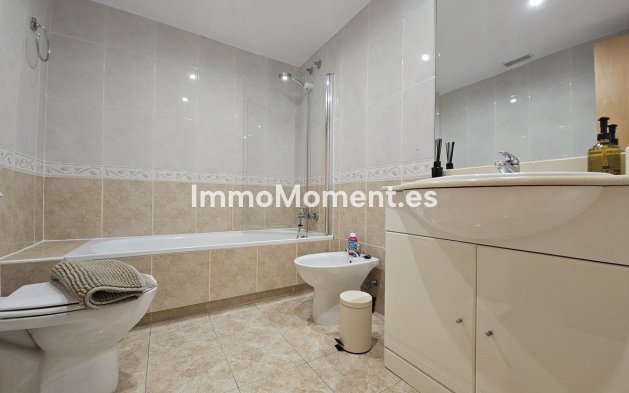 Resale - Apartment - Marbella - Guadalmina Alta