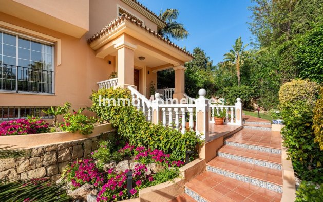 Revente - Villa - Marbella - Nueva Andalucía