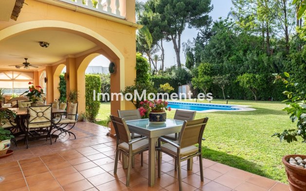 Revente - Villa - Marbella - Nueva Andalucía