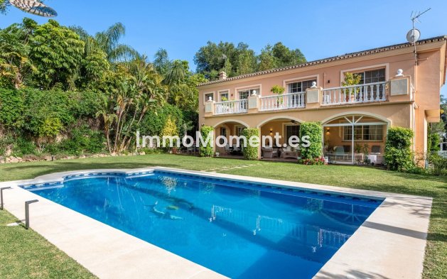 Revente - Villa - Marbella - Nueva Andalucía