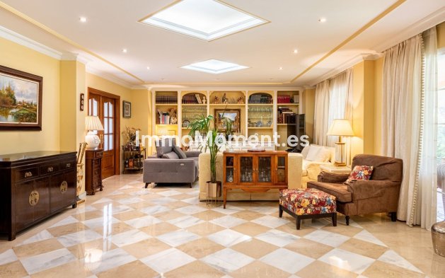 Revente - Villa - Marbella - Nueva Andalucía