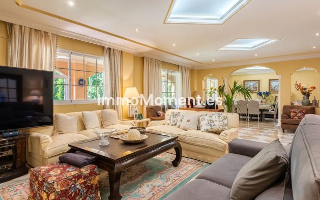 Revente - Villa - Marbella - Nueva Andalucía