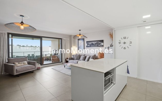 Resale - Apartment - Benalmadena - Benalmadena Centro