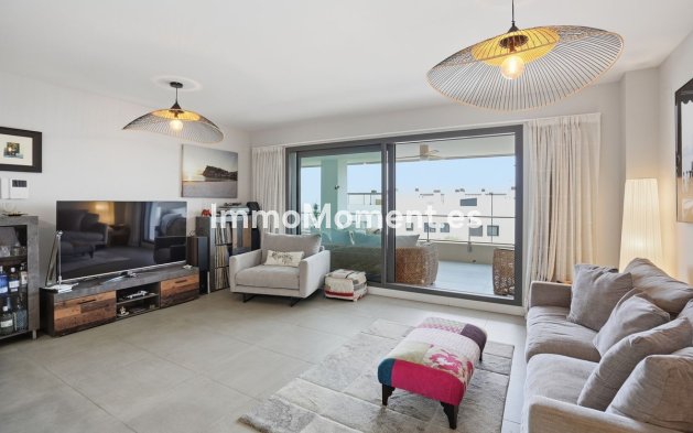Resale - Apartment - Benalmadena - Benalmadena Centro