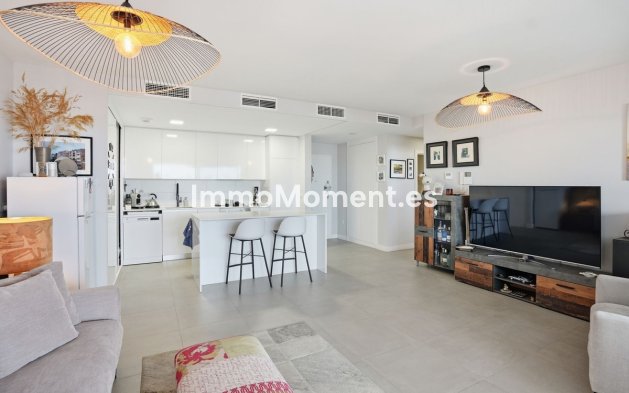 Resale - Apartment - Benalmadena - Benalmadena Centro