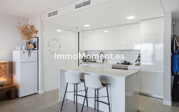 Resale - Apartment - Benalmadena - Benalmadena Centro