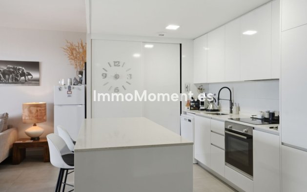 Resale - Apartment - Benalmadena - Benalmadena Centro