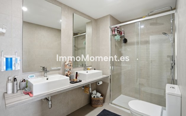 Resale - Apartment - Benalmadena - Benalmadena Centro