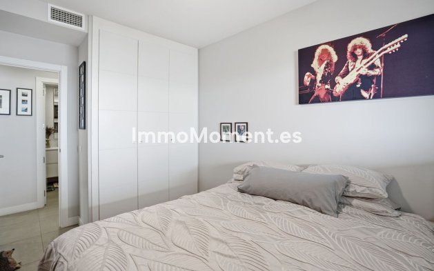 Resale - Apartment - Benalmadena - Benalmadena Centro