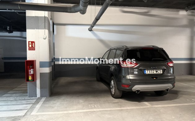 Resale - Apartment - Benalmadena - Benalmadena Centro