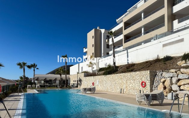 Resale - Apartment - Benalmadena - Benalmadena Centro