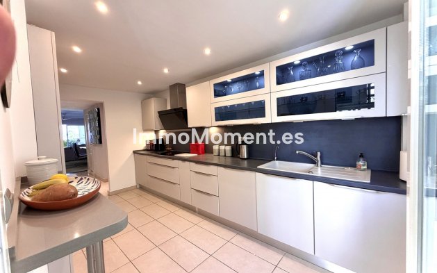 Wiederverkauf - Wohnung - Marbella - Marbella Centro