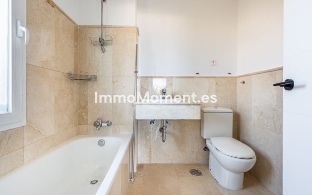Reventa - Apartamento - Estepona  - Selwo