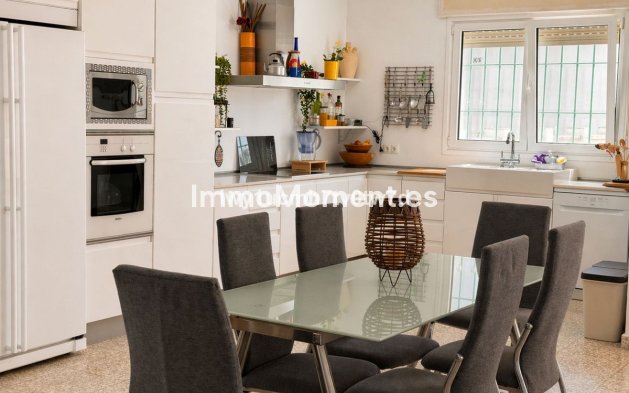 Reventa - Villa - Interior  - Churriana
