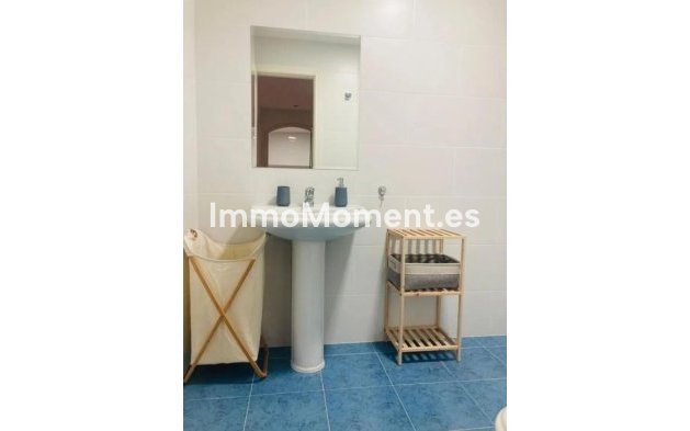 Resale - Apartment - Manilva