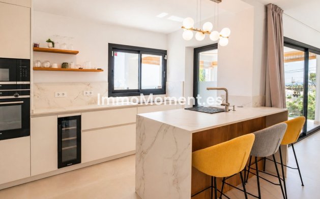 Resale - Detached villa - Benalmadena - La Capellania