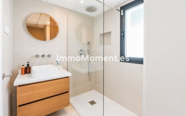 Resale - Detached villa - Benalmadena - La Capellania