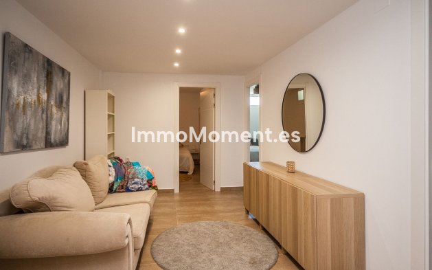 Reventa - Villa independiente - Estepona  - Estepona Centro