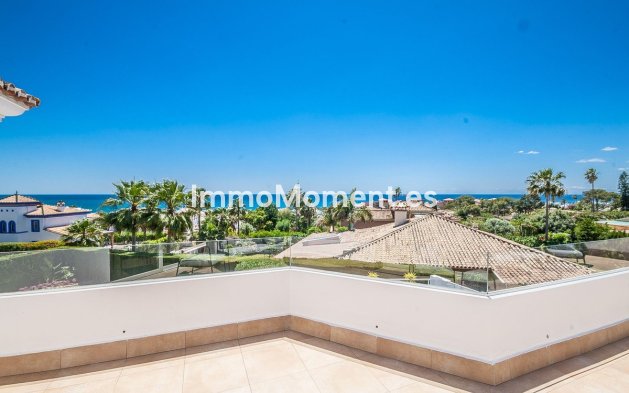 Reventa - Villa independiente - Estepona  - Estepona Centro