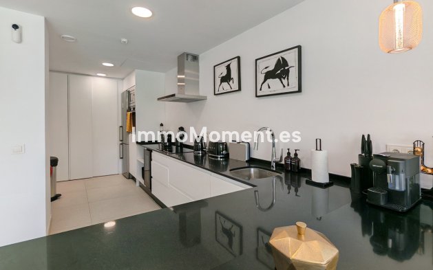 Wiederverkauf - Freistehende Villa - Estepona  - Estepona Centro